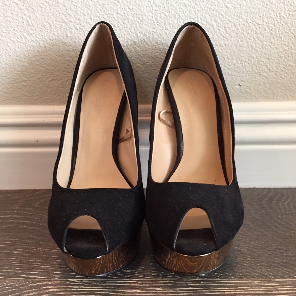 Zara Black/Gold Platform Heels